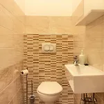 Luxury Mar With Pool 200m From The And Restaurants بنجول