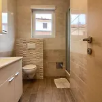 Luxury Mar With Pool 200m From The And Restaurants * بنجول