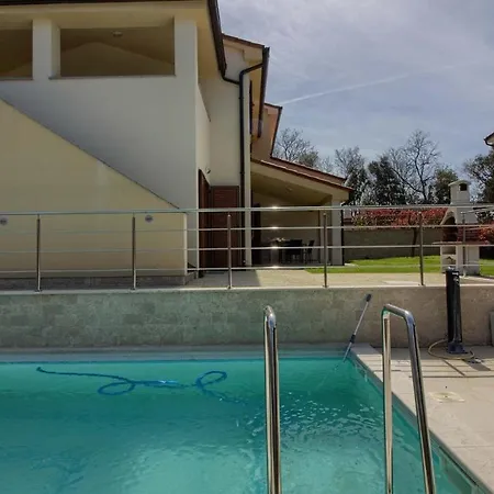 Luxury Mar With Pool 200m From The And Restaurants 반졸레