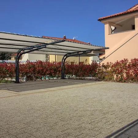 Vila Luxury Mar With Pool 200m From The And Restaurants Banjole