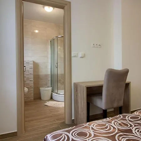 Luxury Mar With Pool 200m From The And Restaurants Villa