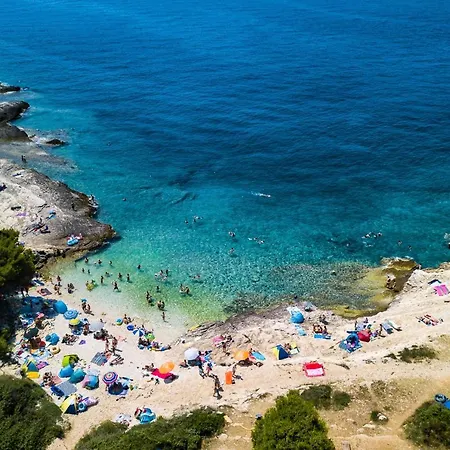 Luxury Mar With Pool 200m From The And Restaurants 반졸레