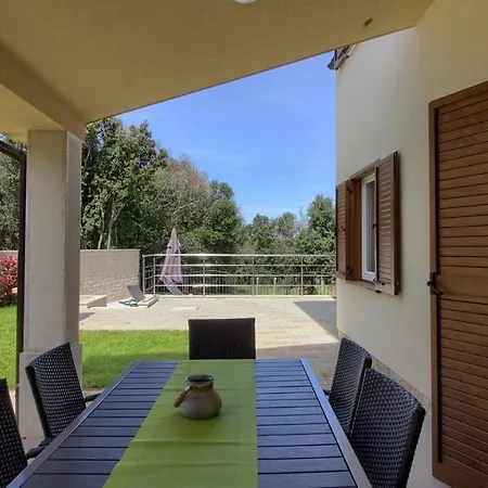 Luxury Mar With Pool 200m From The And Restaurants Villa Banjole
