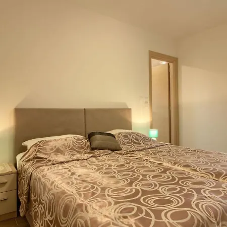 Vila Luxury Mar With Pool 200m From The And Restaurants *
