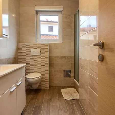 Luxury Mar With Pool 200m From The And Restaurants * Banjole