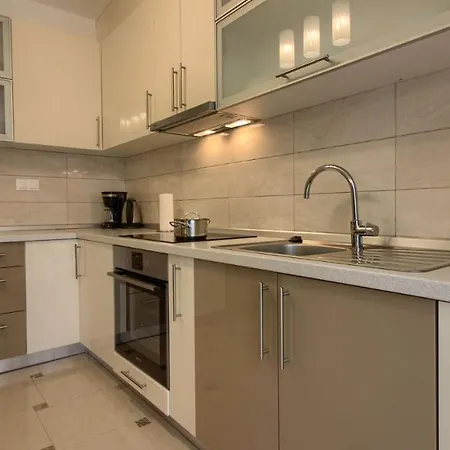 Luxury Mar With Pool 200m From The And Restaurants Vila *