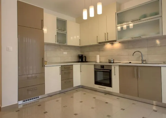 Vila Luxury Mar With Pool 200m From The And Restaurants *