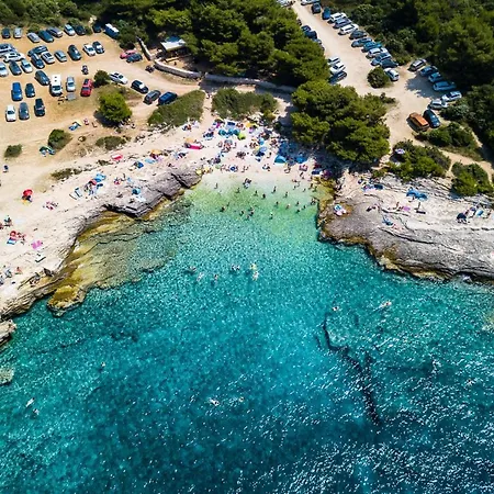 Luxury Mar With Pool 200m From The And Restaurants * Banjole