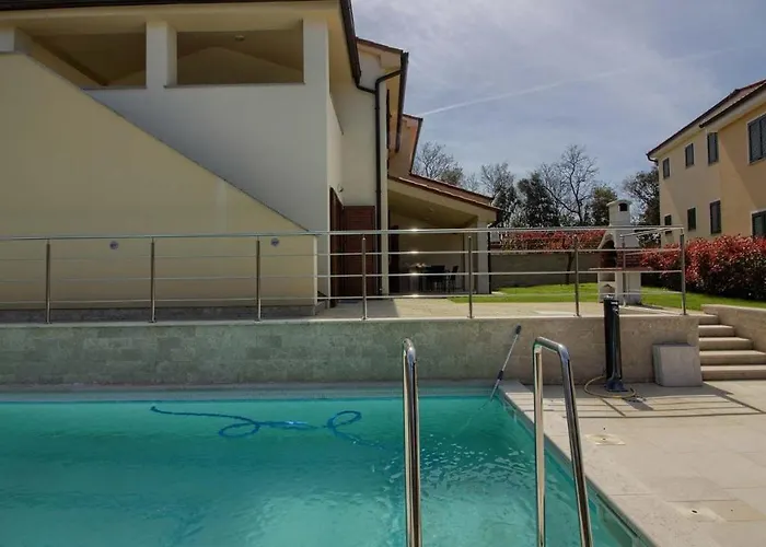 Luxury Mar With Pool 200m From The And Restaurants Banjole